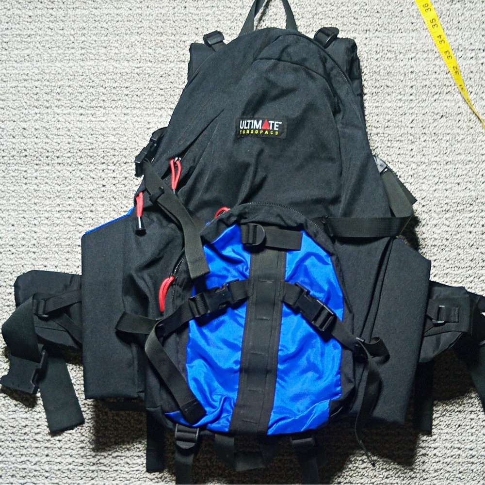 Ultimate Torsopac Large Hiking Backpack 21-35L Fits 15" Laptop Black/Blue/Red